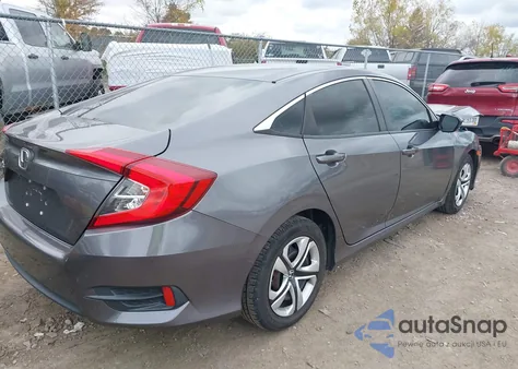 2018 Honda Civic Lx z USA, uszkodzony, nr VIN 19XFC2F57JE029844